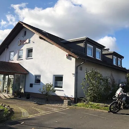 Pensión Gaestehaus Falkenstein