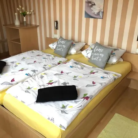 Gaestehaus Falkenstein 게스트하우스