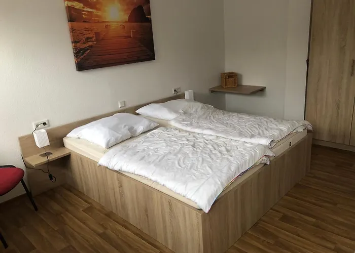 Gaestehaus Falkenstein Guest house Niedenstein